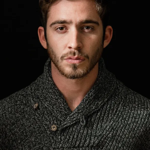 Leandro Aebischer headshot